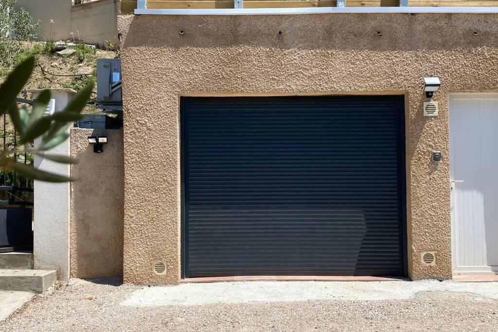 Studio Collobrieres Vue Sur Village エクステリア 写真